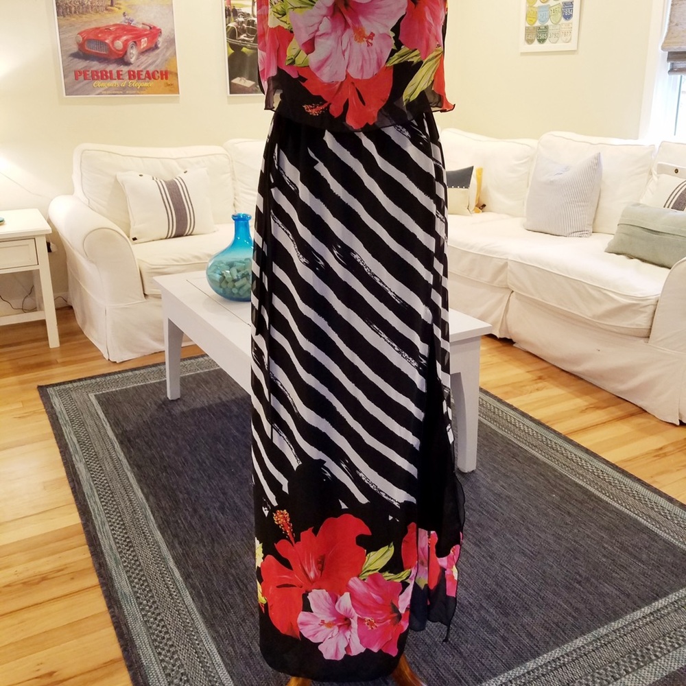 Rinascimento Insane Gorgeous Maxi Italian Dress